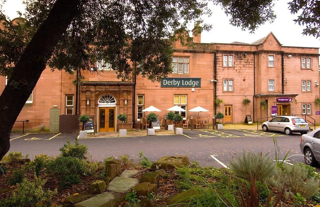 Premier Inn Liverpool-1
